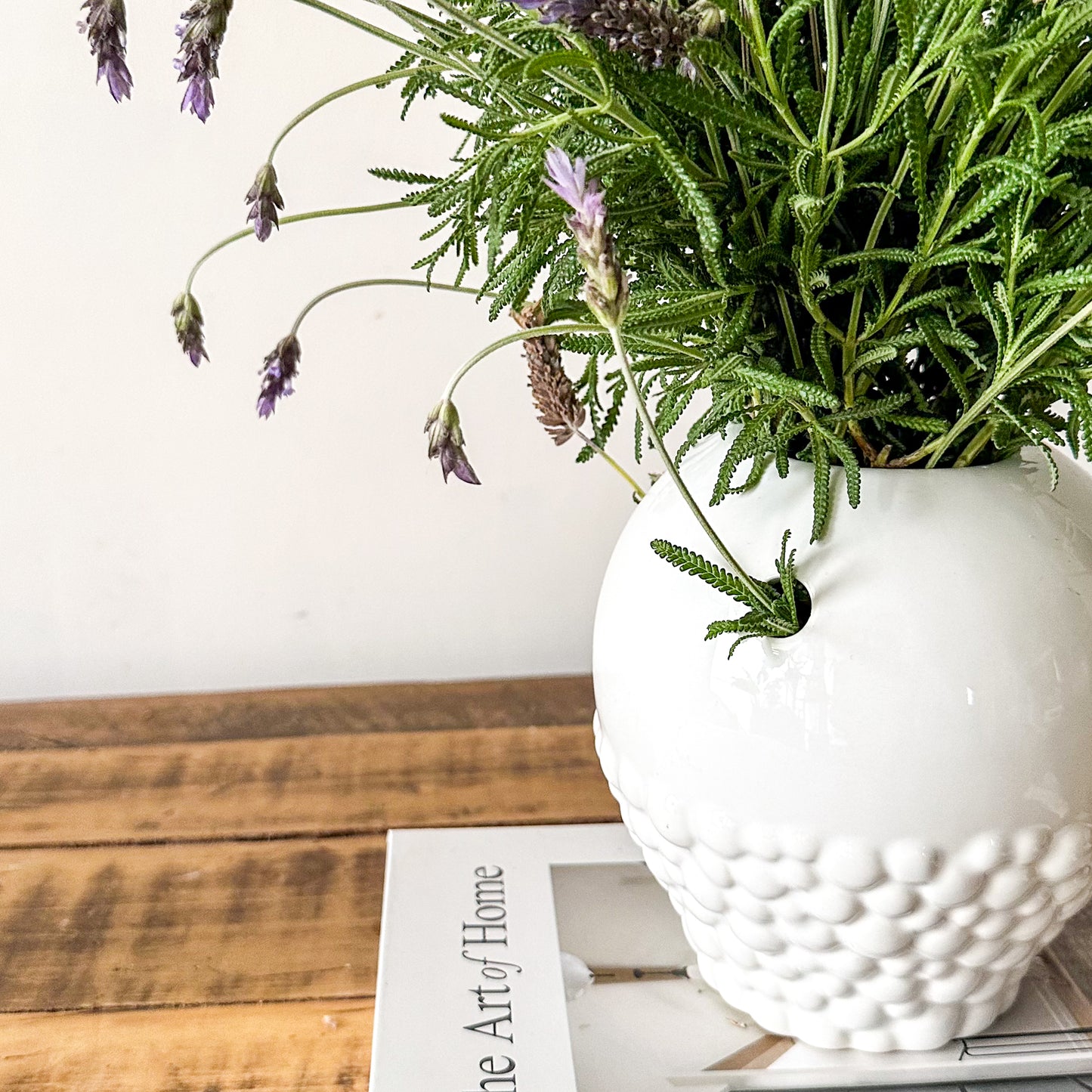 Florero Cerámica Redondo con Perforaciones Florero Frank Home Chile