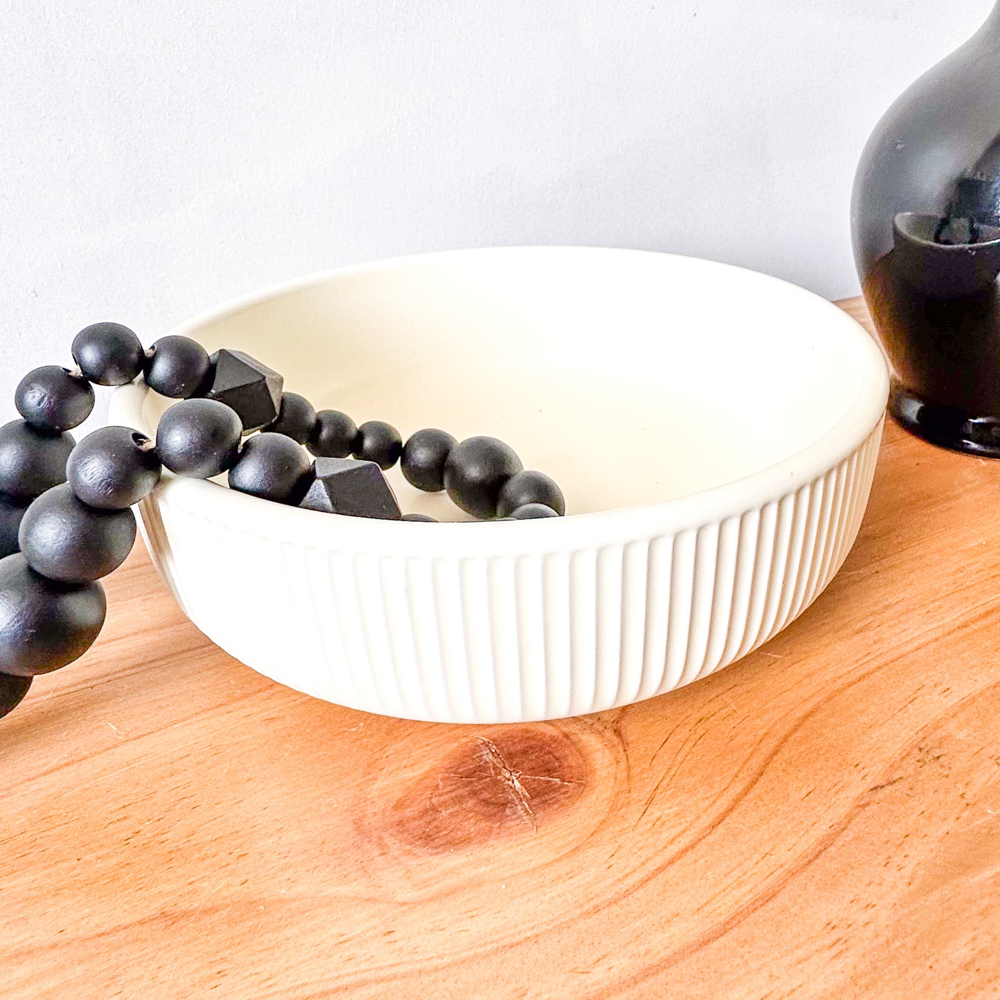 Fuente Cerámica Blanca acanalada Fuente Frank Home Chile