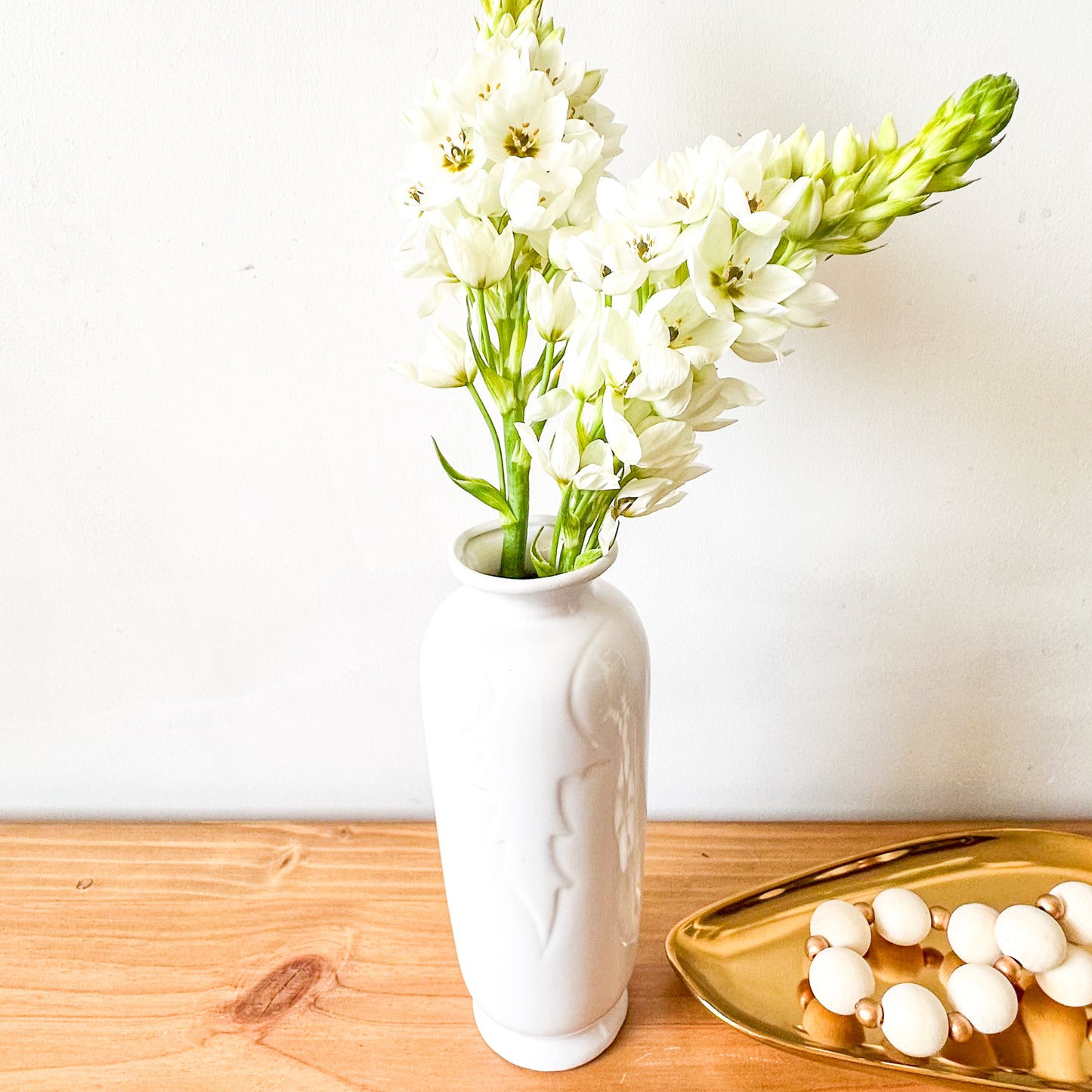 Florero Cerámica Esmaltada Hoja 25cm - Relieve Elegante Florero Frank Home Chile