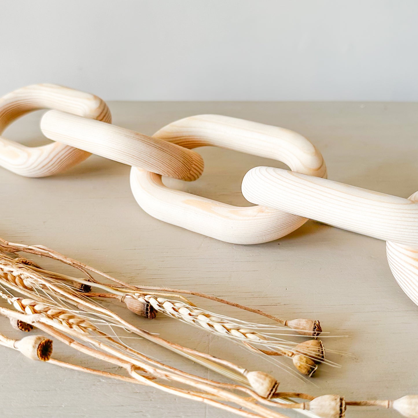 Adorno cadena madera