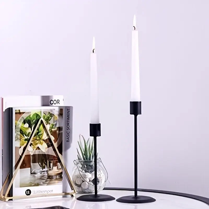 Set 2 candelabros metálicos negros