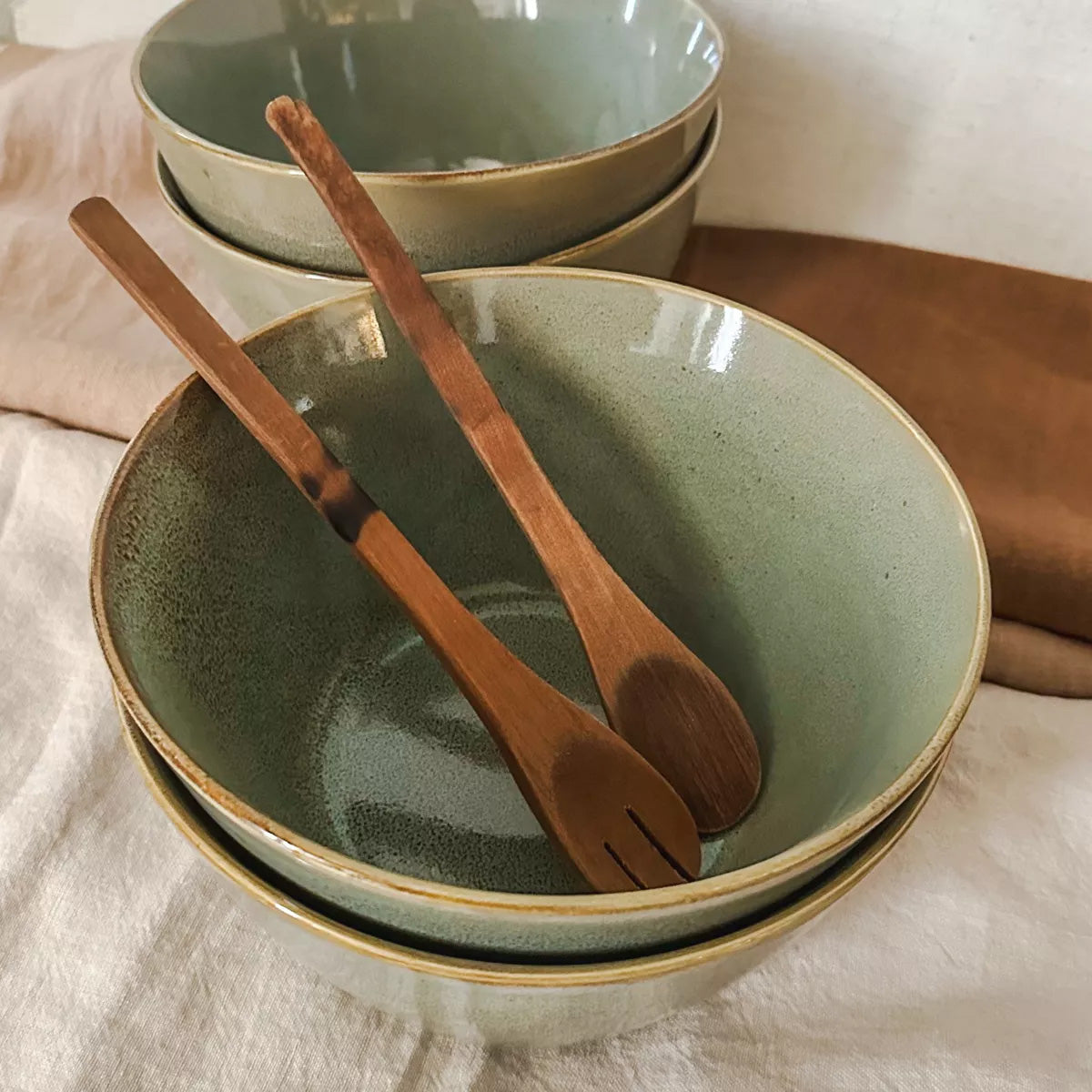 Ensaladera rústica cerámica verde destonalizado Bowl Ensaladera Frank Home Chile