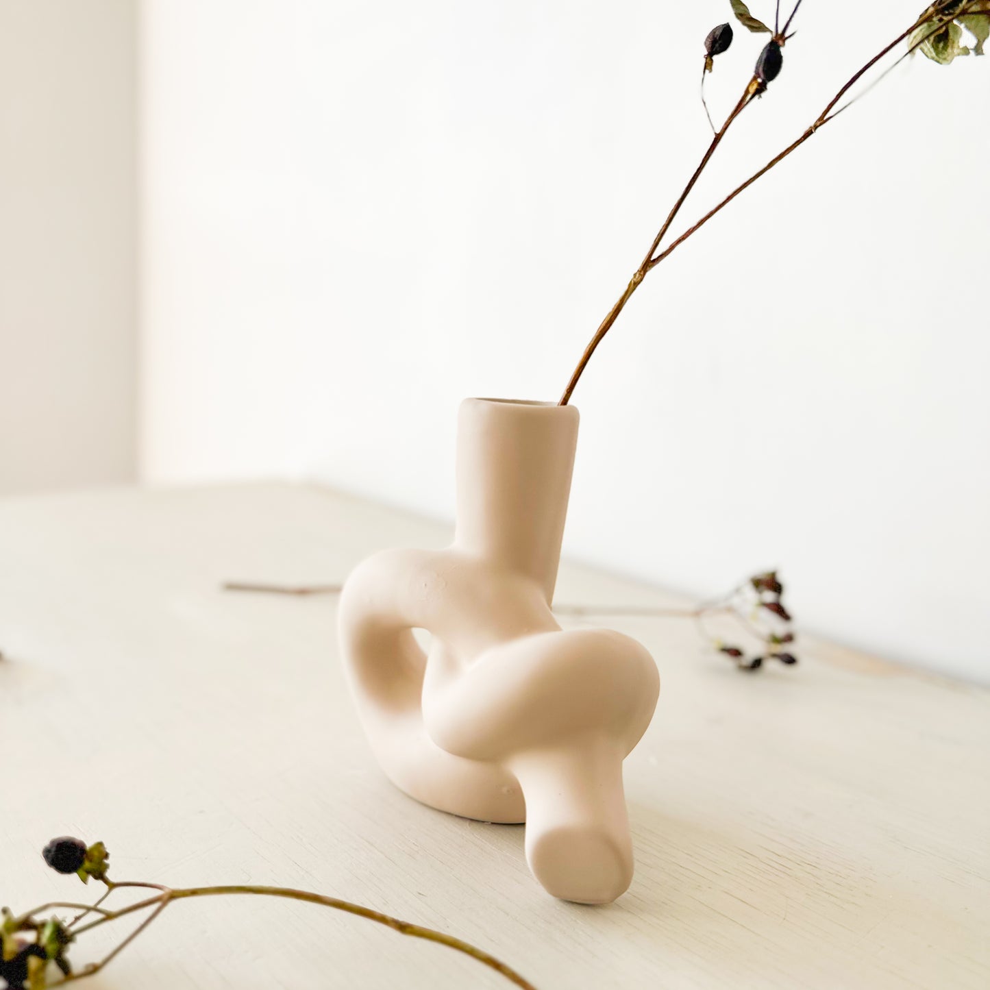 Florero nudo cerámica verde musgo