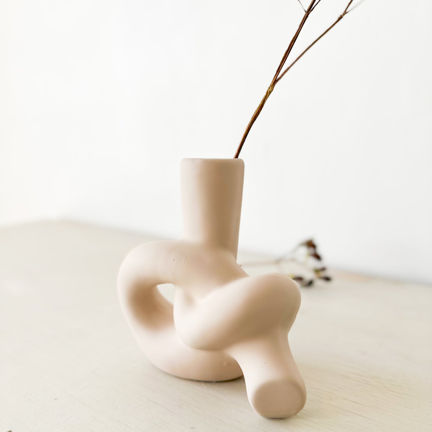 Florero nudo cerámica verde musgo