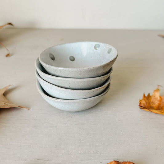 Pack de 4 Pocillos de Cerámica Rústicos con Lunares Pack Pocillos Frank Home Chile