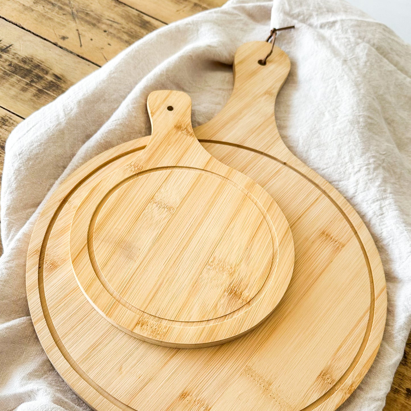Set tablas redondas bambú