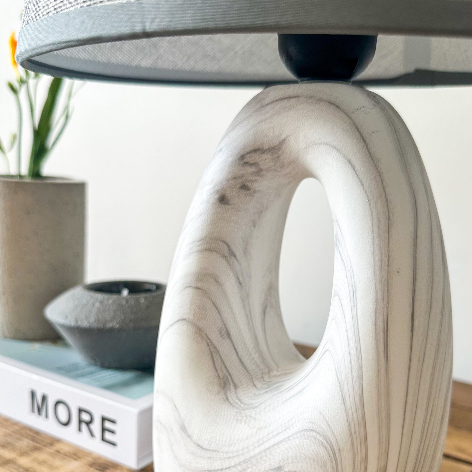 Lámpara Cerámica Mármol Lampara de mesa Frank Home Chile