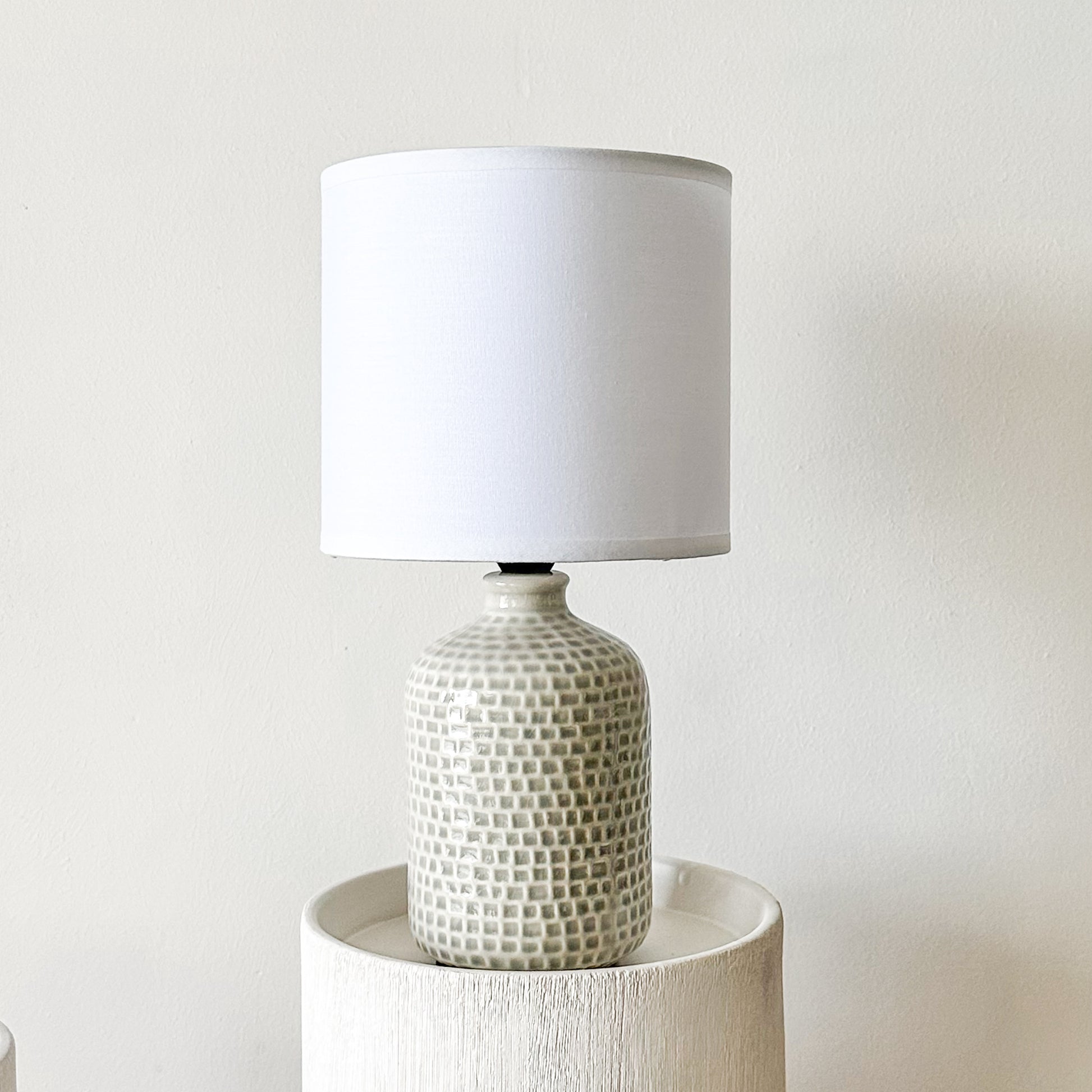 Lámpara de Mesa Cerámica Tipo Mosaico Lampara de mesa Frank Home Chile