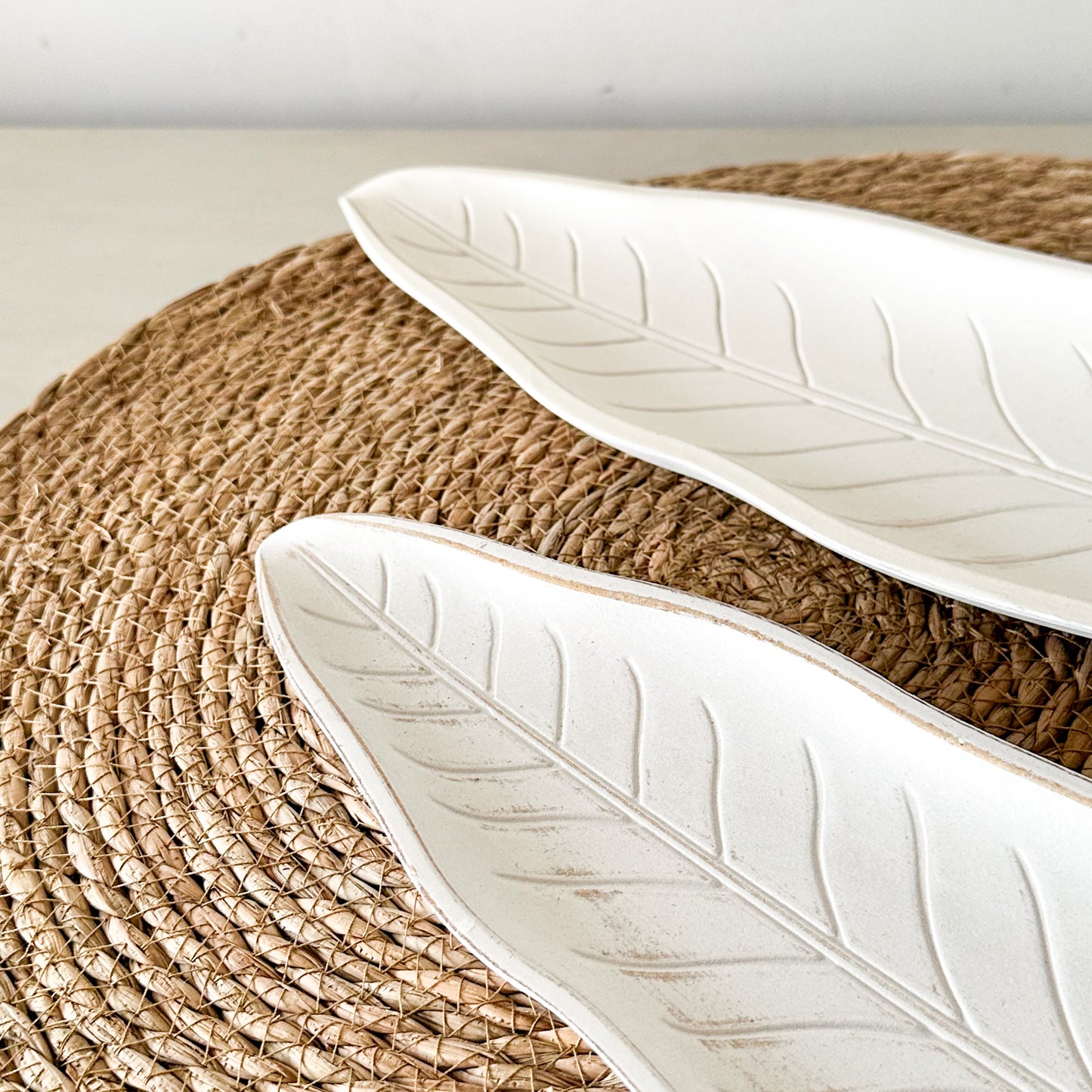 Set 2 pedestales madera albayalde
