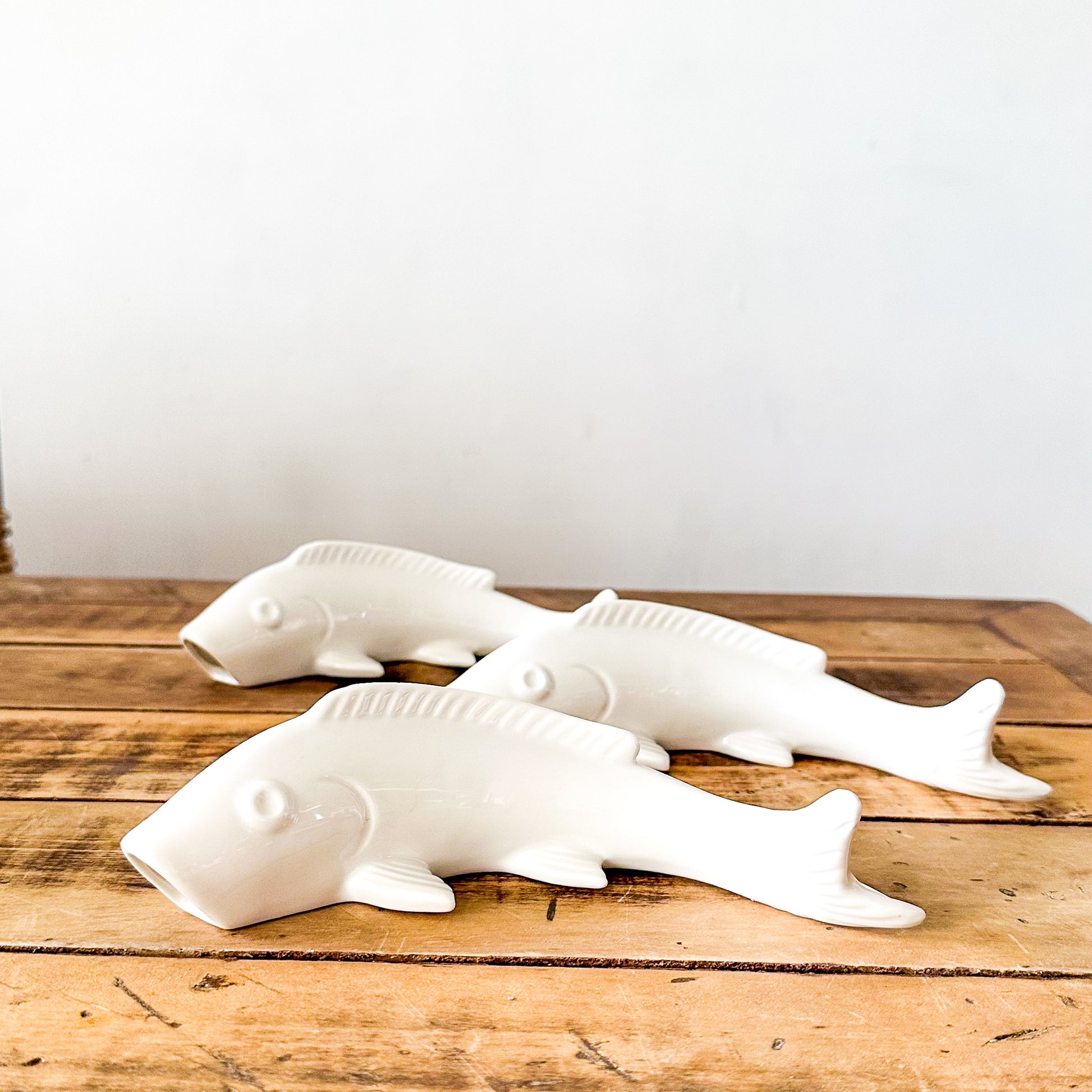 Pez Cerámica Esmaltada Blanca Adorno Frank Home Chile