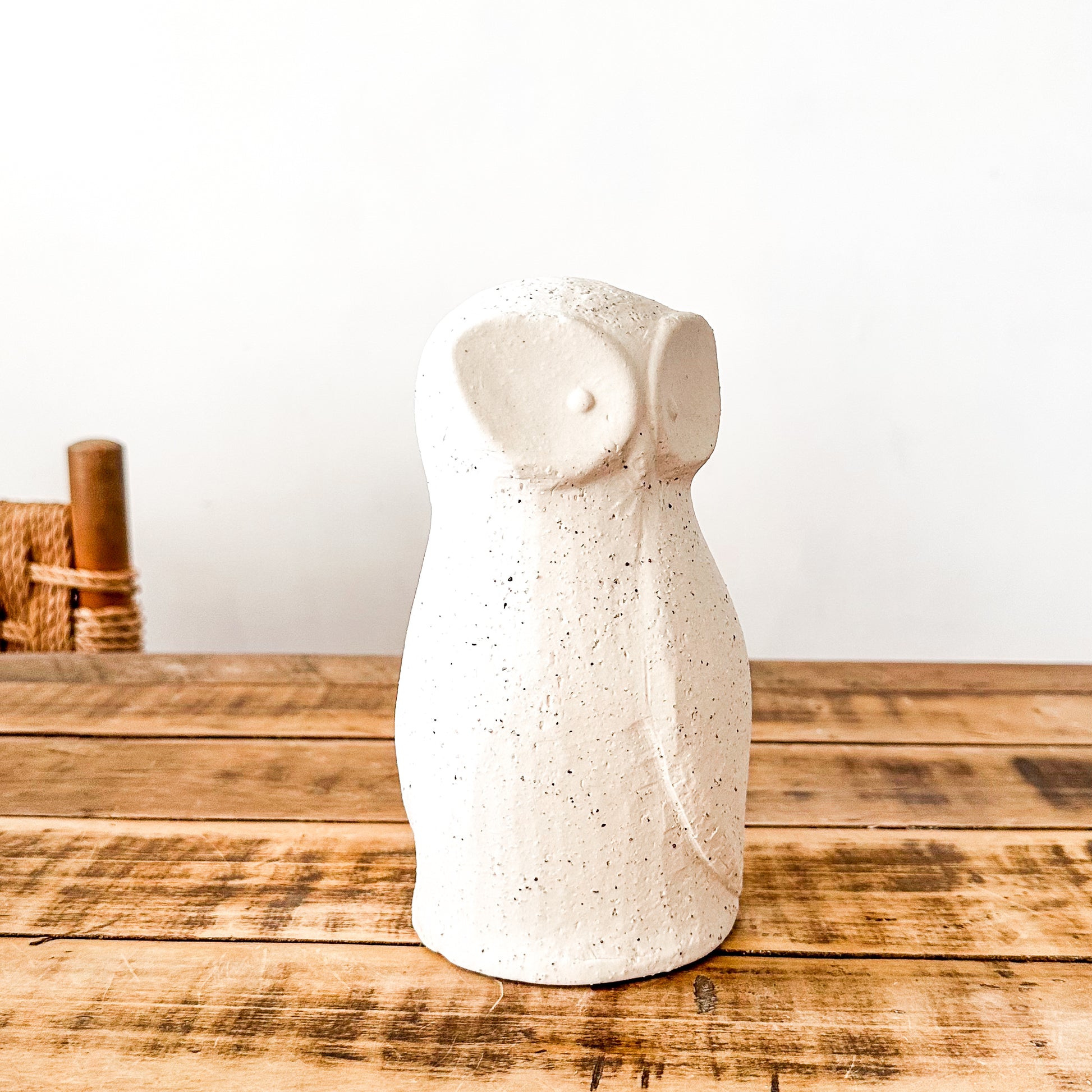 Adorno Búho Cerámica Texturada Dos Tamaños Adorno Frank Home Chile