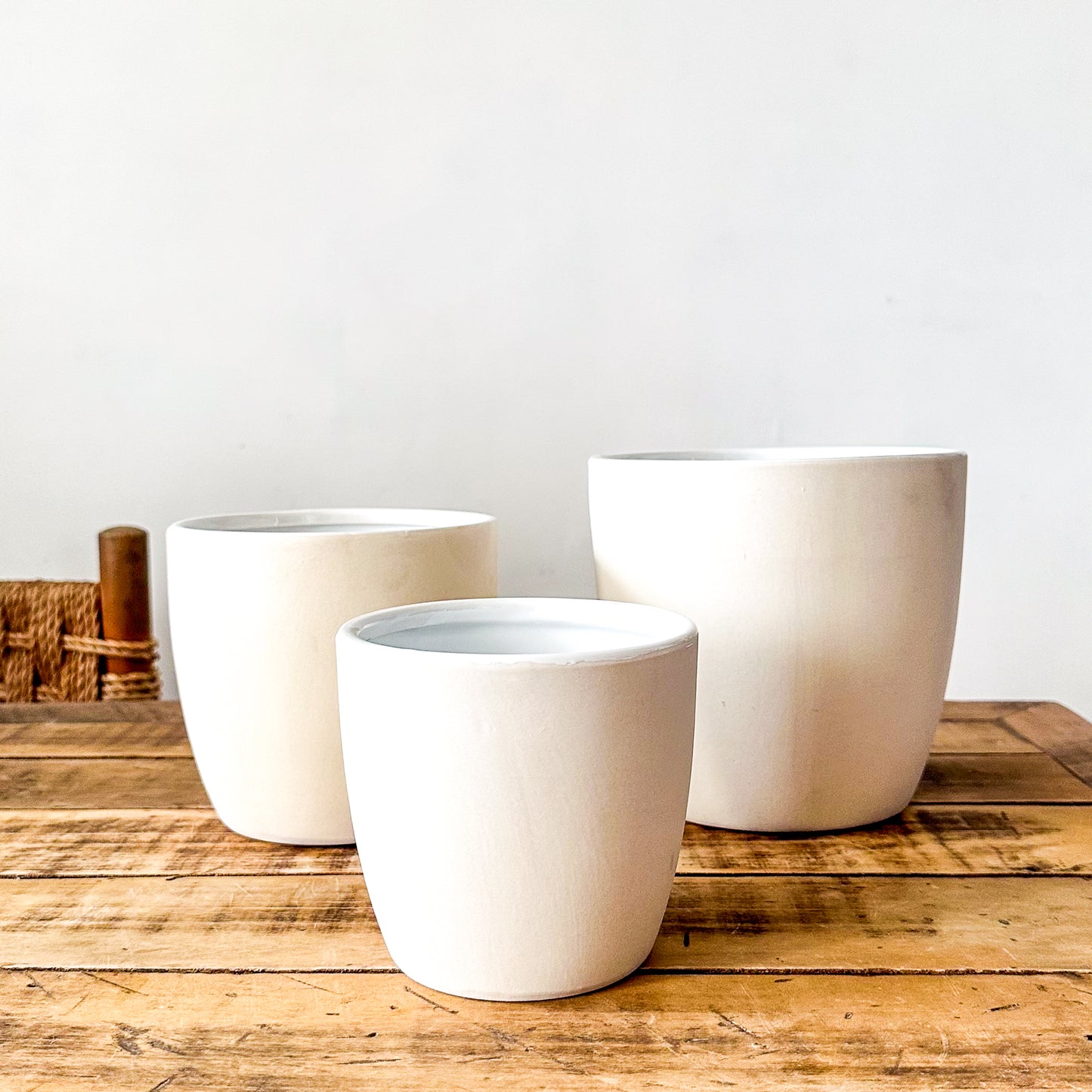 Set 3 Porta Maceteros Cerámica Blanco Antiguo Mate | Frank Home Porta Macetero Frank Home Chile