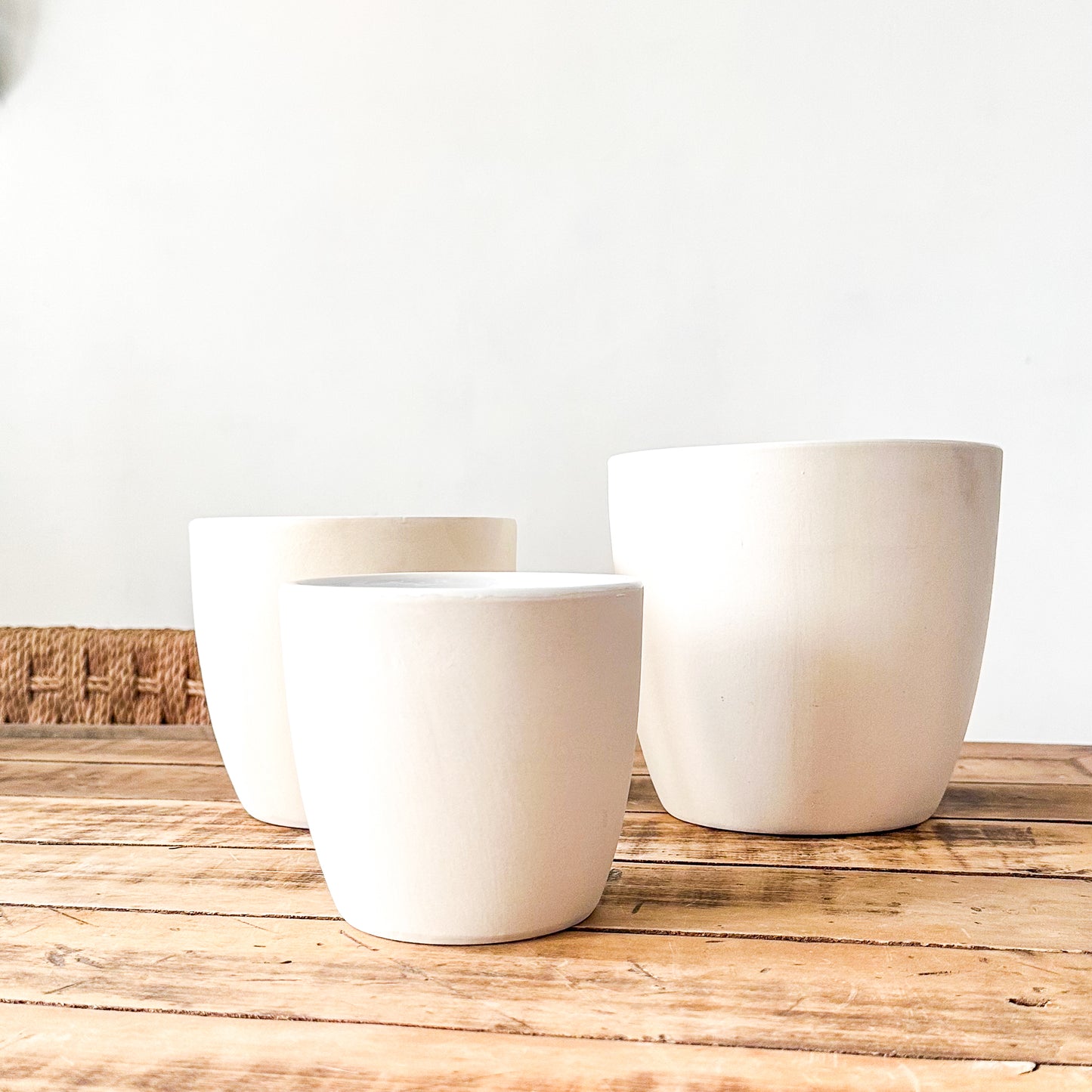 Set 3 Porta Maceteros Cerámica Blanco Antiguo Mate | Frank Home Porta Macetero Frank Home Chile