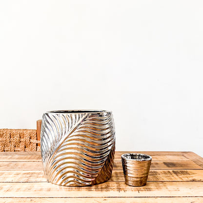 Porta Macetero Metálico Plateado Relieve + Porta Suculenta | Frank Home Porta Macetero Frank Home Chile