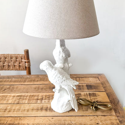 Lámpara Base Cerámica Esmaltada Pájaros Pantalla Beige Lampara de mesa y escritorio Frank Home Chile