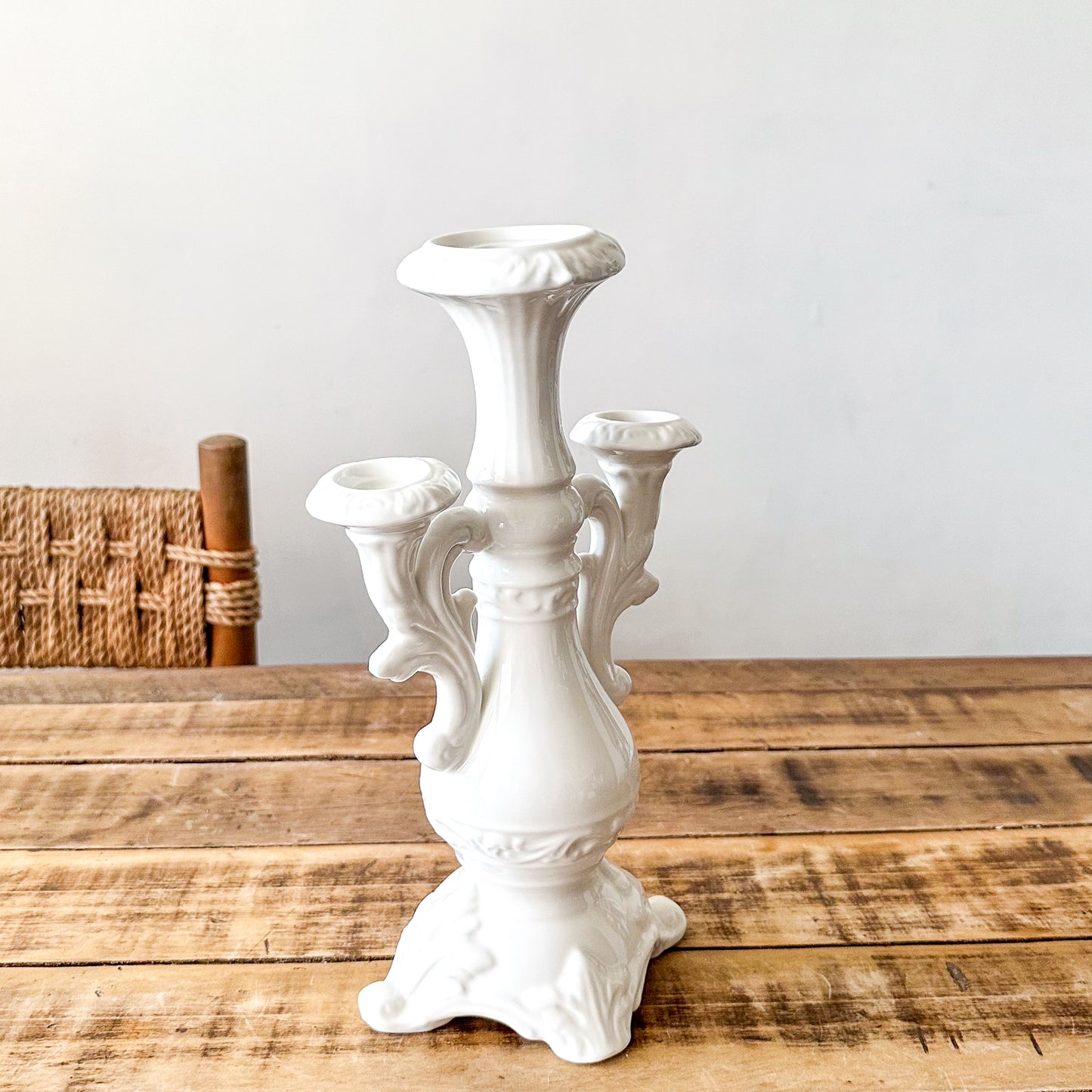 Candelabro Cerámica Esmaltada 3 Brazos - Diseño Elegante Clásico Candelabro Frank Home Chile