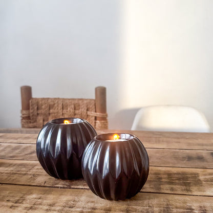 Set 2 Porta Velas Cerámica Satinada Negra con Relieve Porta Vela Frank Home Chile