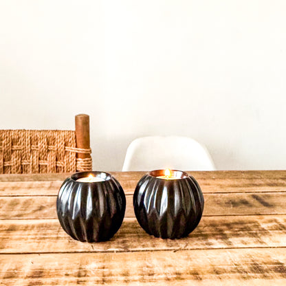 Set 2 Porta Velas Cerámica Negra Relieves Porta Vela Frank Home Chile