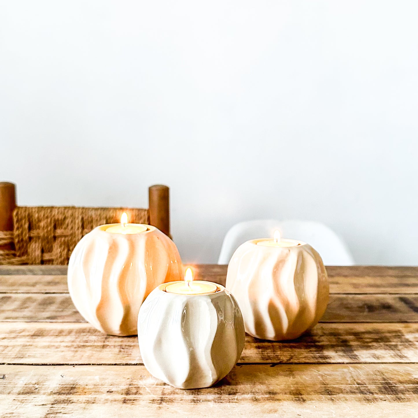 Set 3 Porta Velas Cerámica Esmaltada Ondas en Relieve Set Porta Velas Frank Home Chile