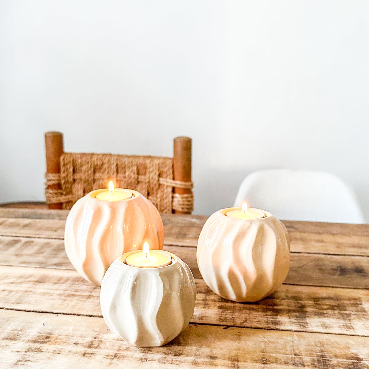 Set 3 Porta Velas Cerámica Esmaltada Ondas en Relieve Set Porta Velas Frank Home Chile
