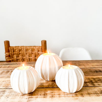 Set 3 Porta Velas Cerámica Esmaltada Relieve Líneas Beige Set Porta Velas Frank Home Chile