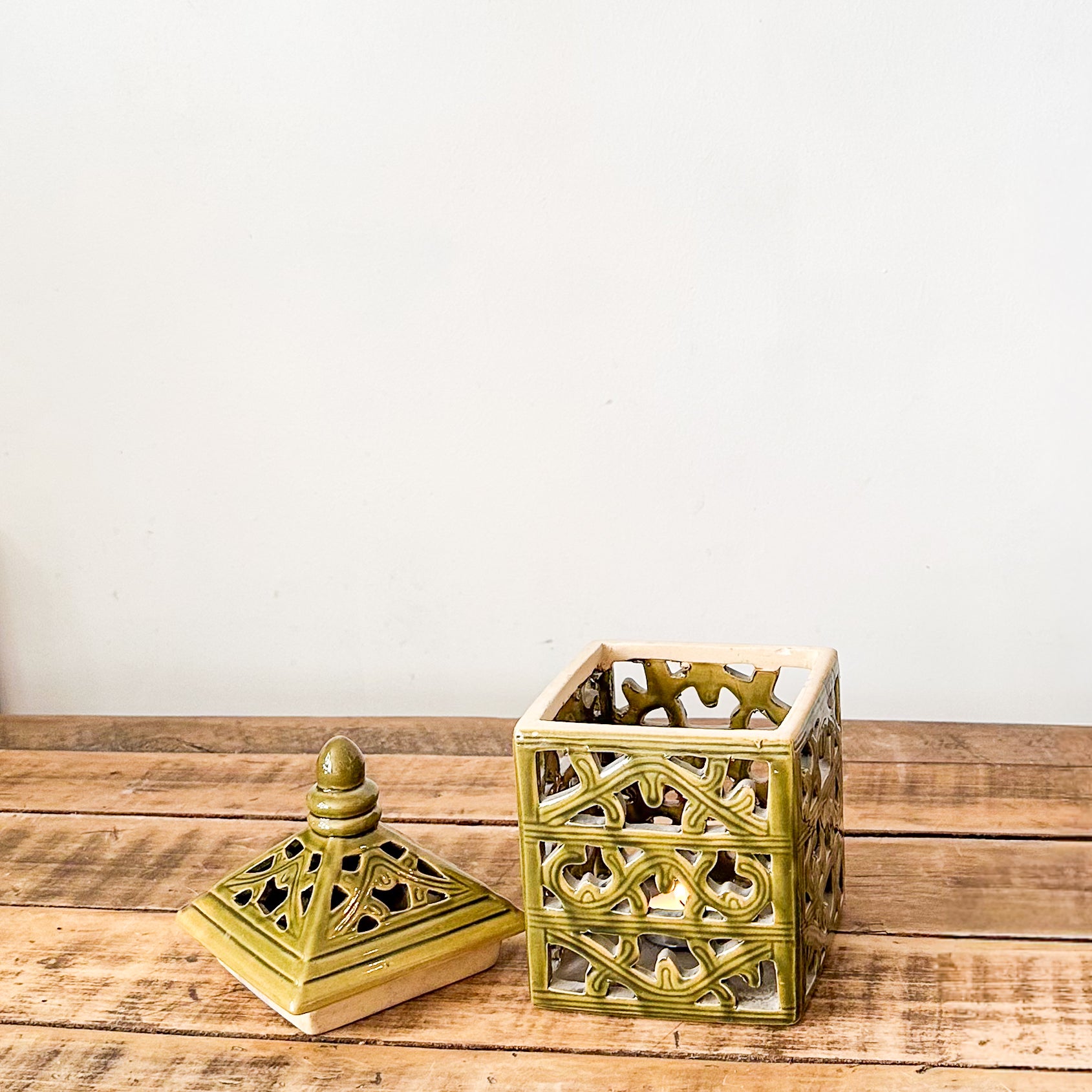 Porta Vela Farol Cerámica Esmaltada Porta Vela Frank Home Chile