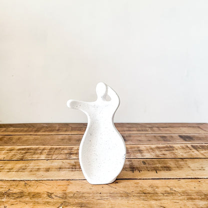 Adorno Figura Mujer Cerámica Texturada Minimalista Adorno Frank Home Chile