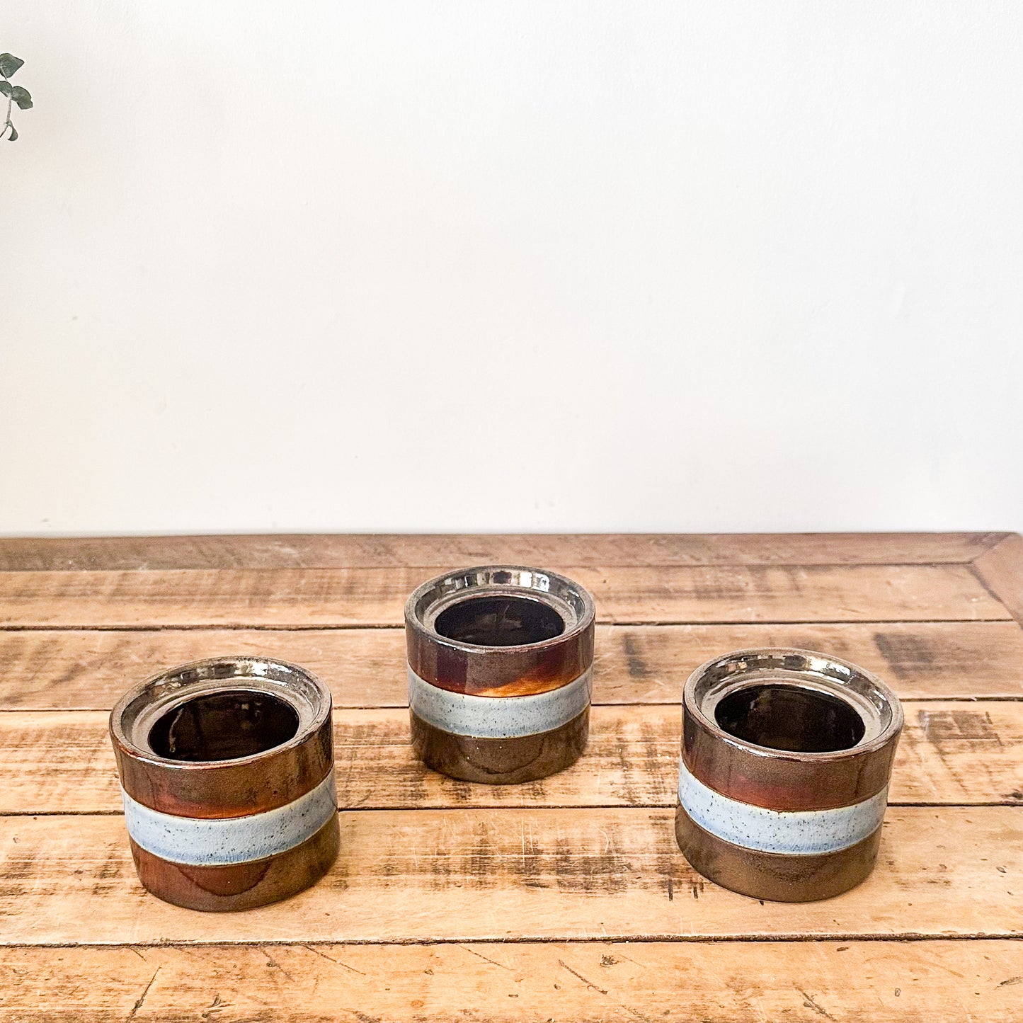 Macetero Cerámica Terminación Bronce 10x8,5 cm Macetero Frank Home Chile