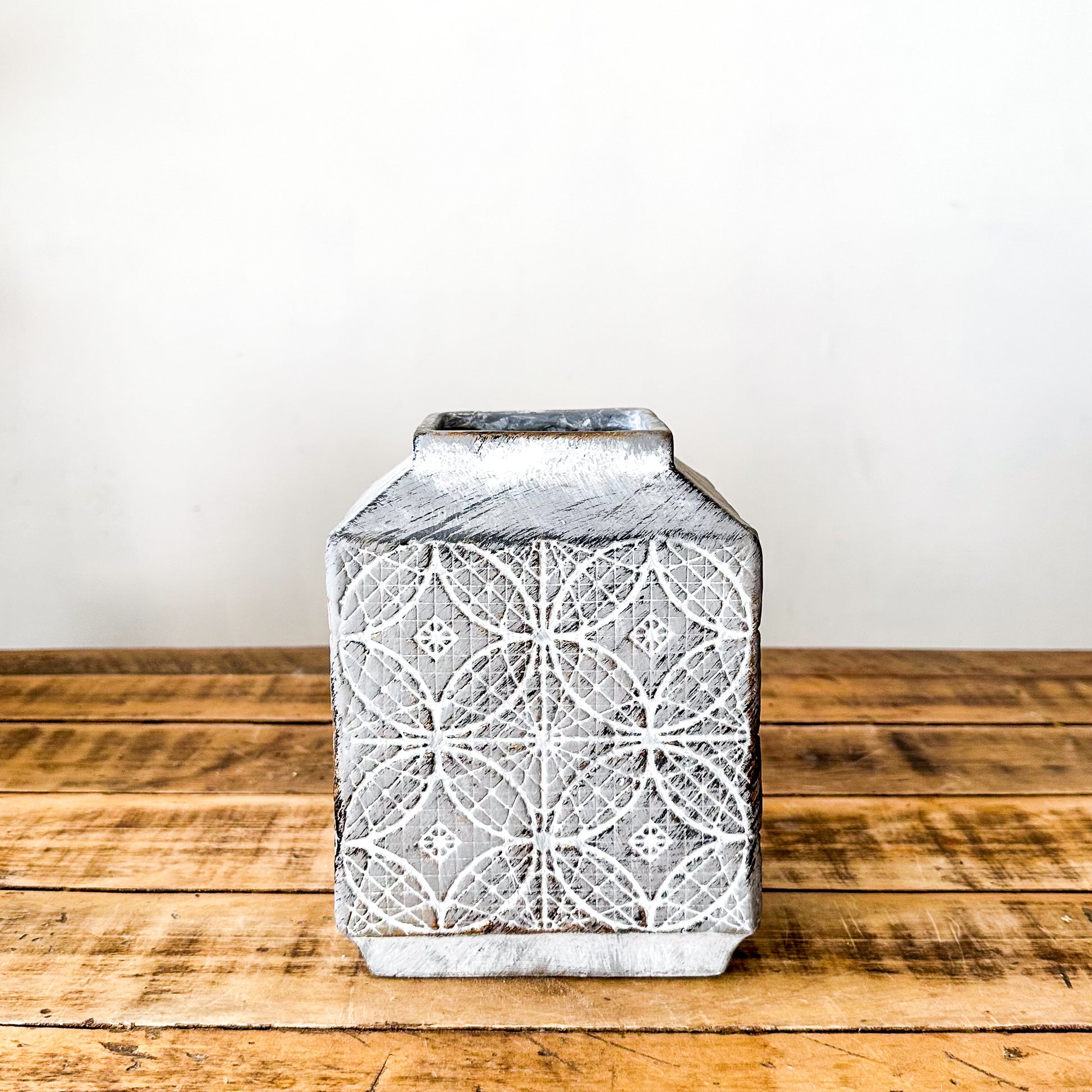 Jarrón Cerámica Tallada Florero Frank Home Chile