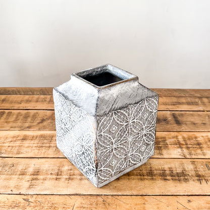 Jarrón Cerámica Tallada Florero Frank Home Chile