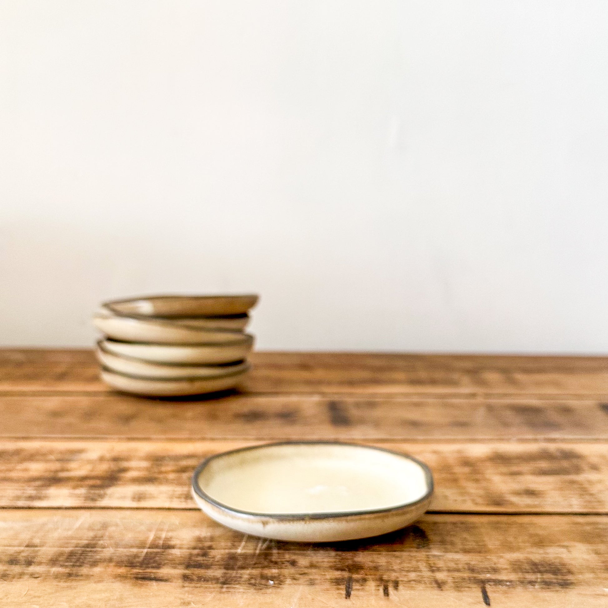Set 6 Mini Plato Aperitivos Cerámica Rustica Beige Plato Frank Home Chile