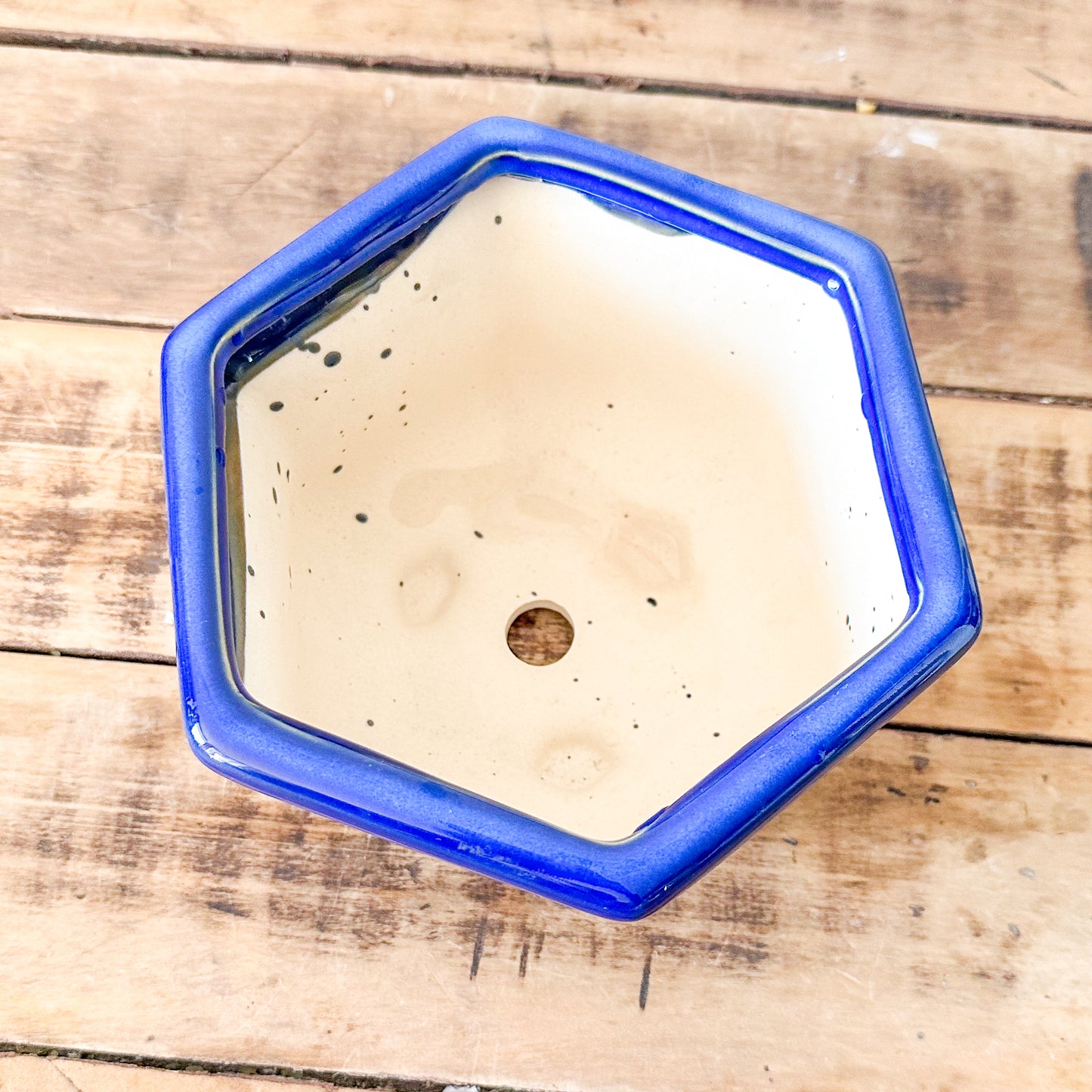 Macetero Hexagonal Cerámica Esmaltada Azul Macetero Frank Home Chile