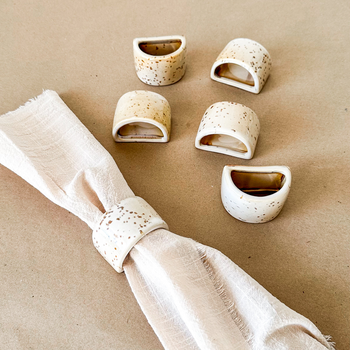 Set 6 servilleteros Cerámica Esmaltada Accesorio Frank Home Chile
