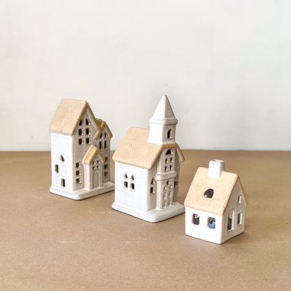 Set 3 Casitas Cerámica Bicolor con Luz Adorno Frank Home Chile