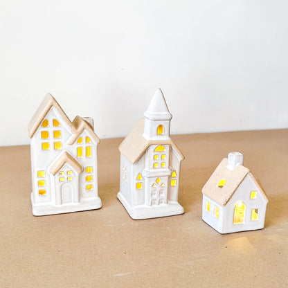 Set 3 Casitas Cerámica Bicolor con Luz Adorno Frank Home Chile