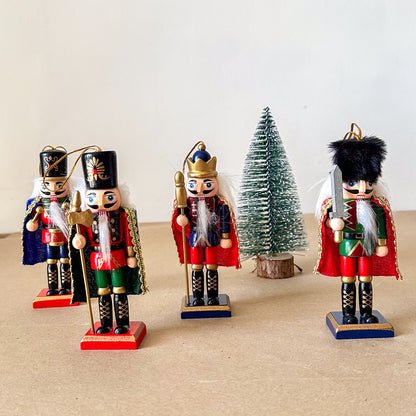 Set 4 Cascanueces Colgantes Navideños 13cm Adorno Frank Home Chile