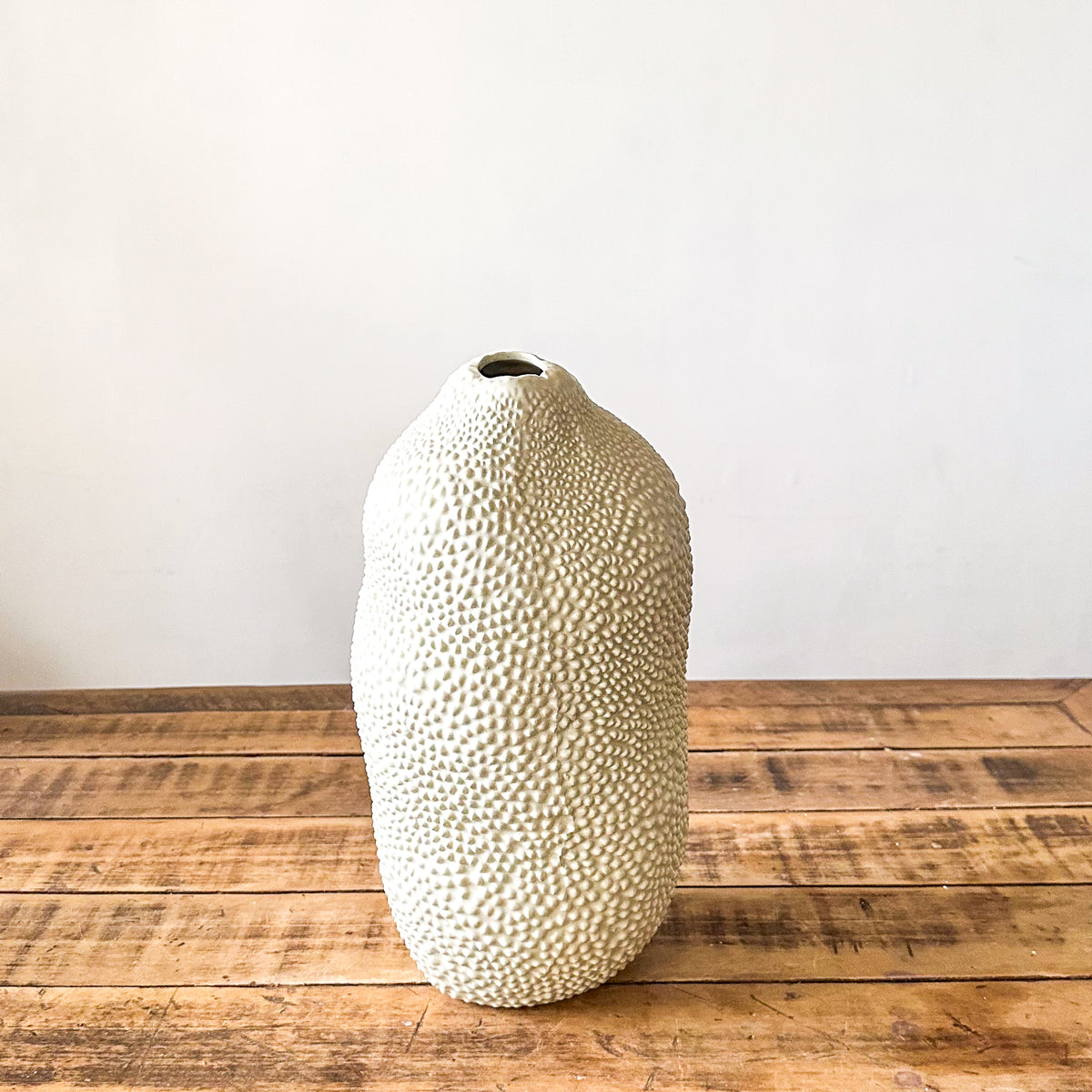 Jarrón Cerámica Irregular Textura 38 cm Florero Frank Home Chile