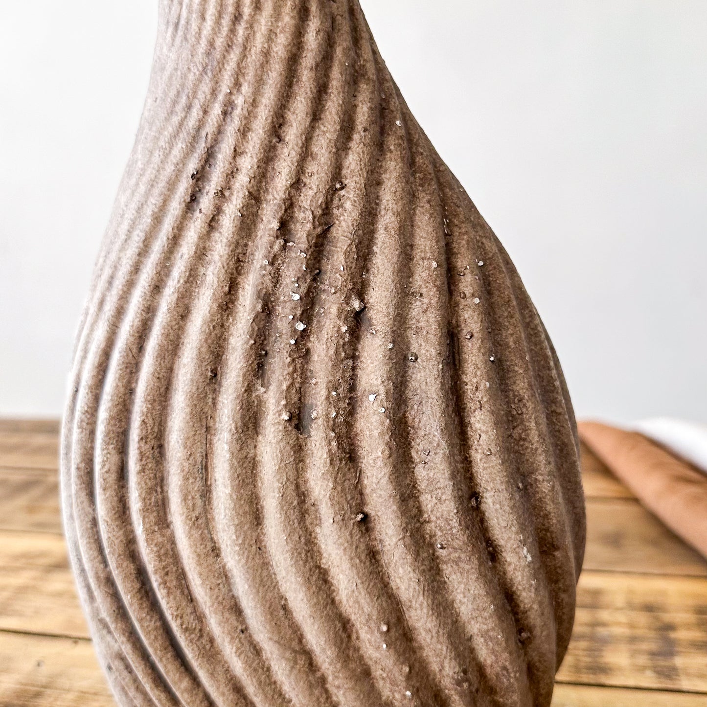 Florero Cerámica Rústica Ondas