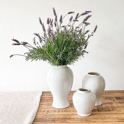 Floreros Anfora cerámica esmaltada blanco Florero Frank Home Chile