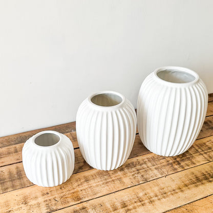 Florero cerámica listado Mediano Florero Frank Home Chile