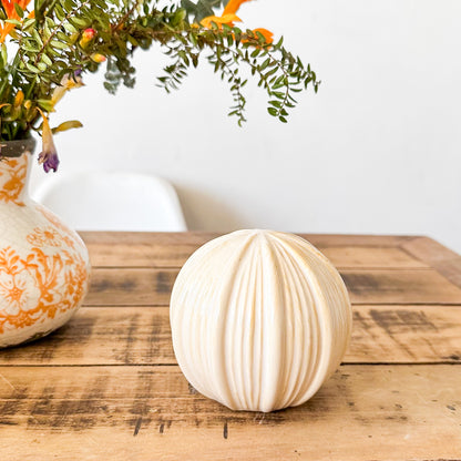 Esfera Cerámica Esmaltada Relieve Líneas