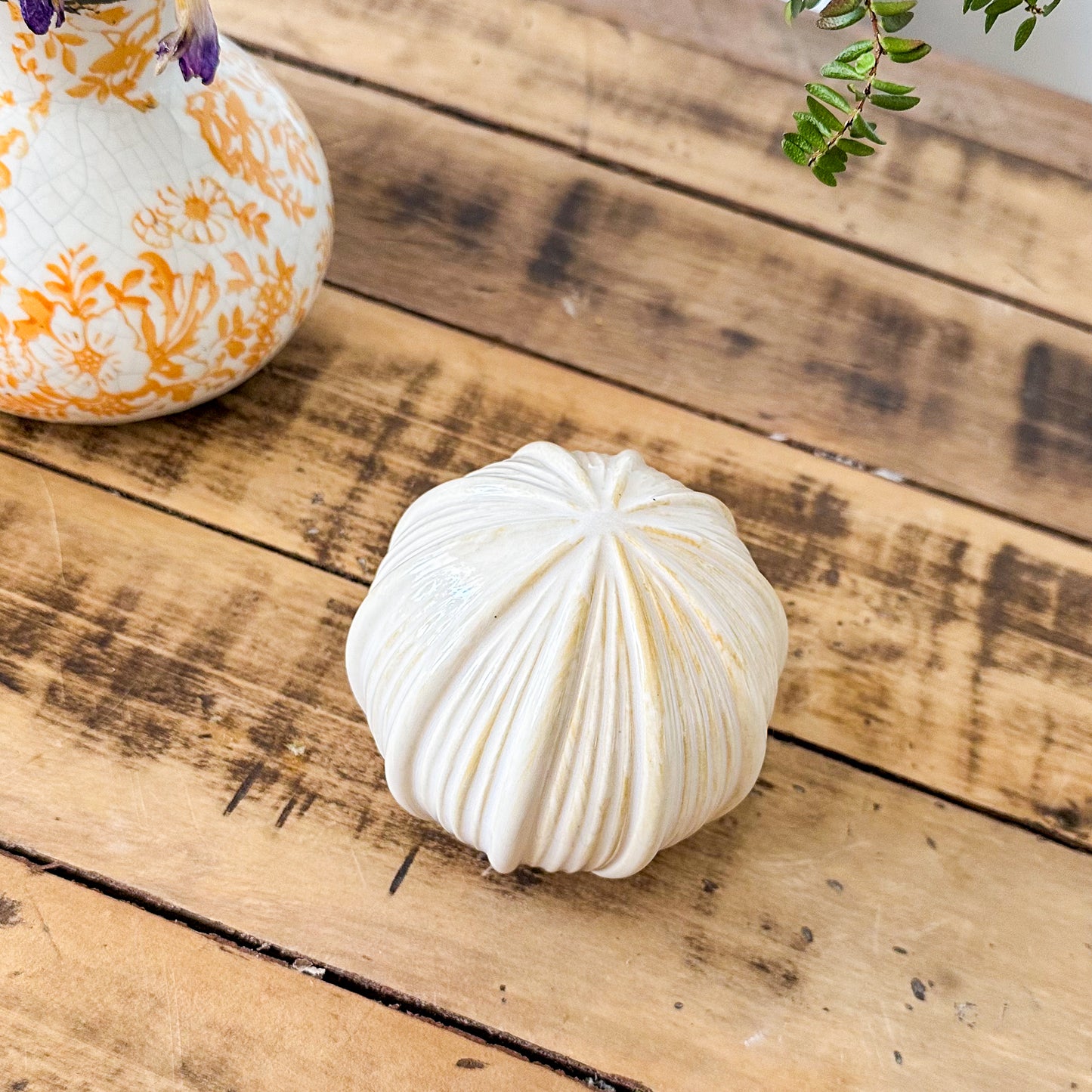 Esfera Cerámica Esmaltada Relieve Líneas