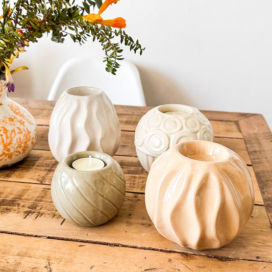 Portavela Cerámica Esmaltada con Relieves - 4 Diseños Únicos Porta Vela Frank Home Chile