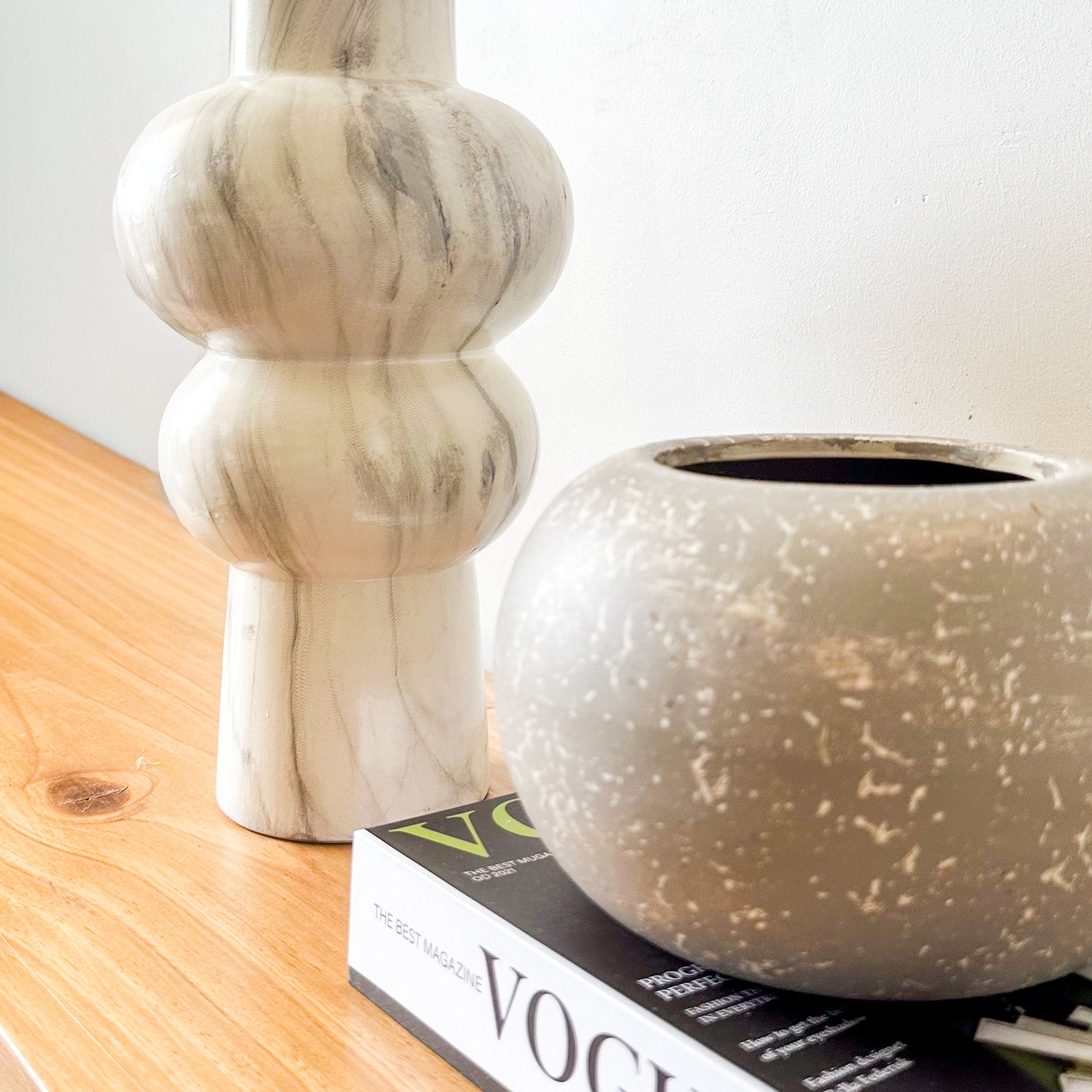 Base Centro Mesa Cerámica Gris Centro de mesa Frank Home Chile