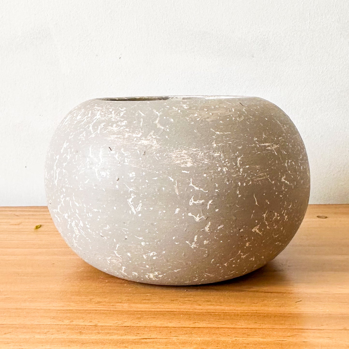 Base Centro Mesa Cerámica Gris Centro de mesa Frank Home Chile