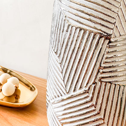 Florero Metálico Envejecido Florero Frank Home Chile