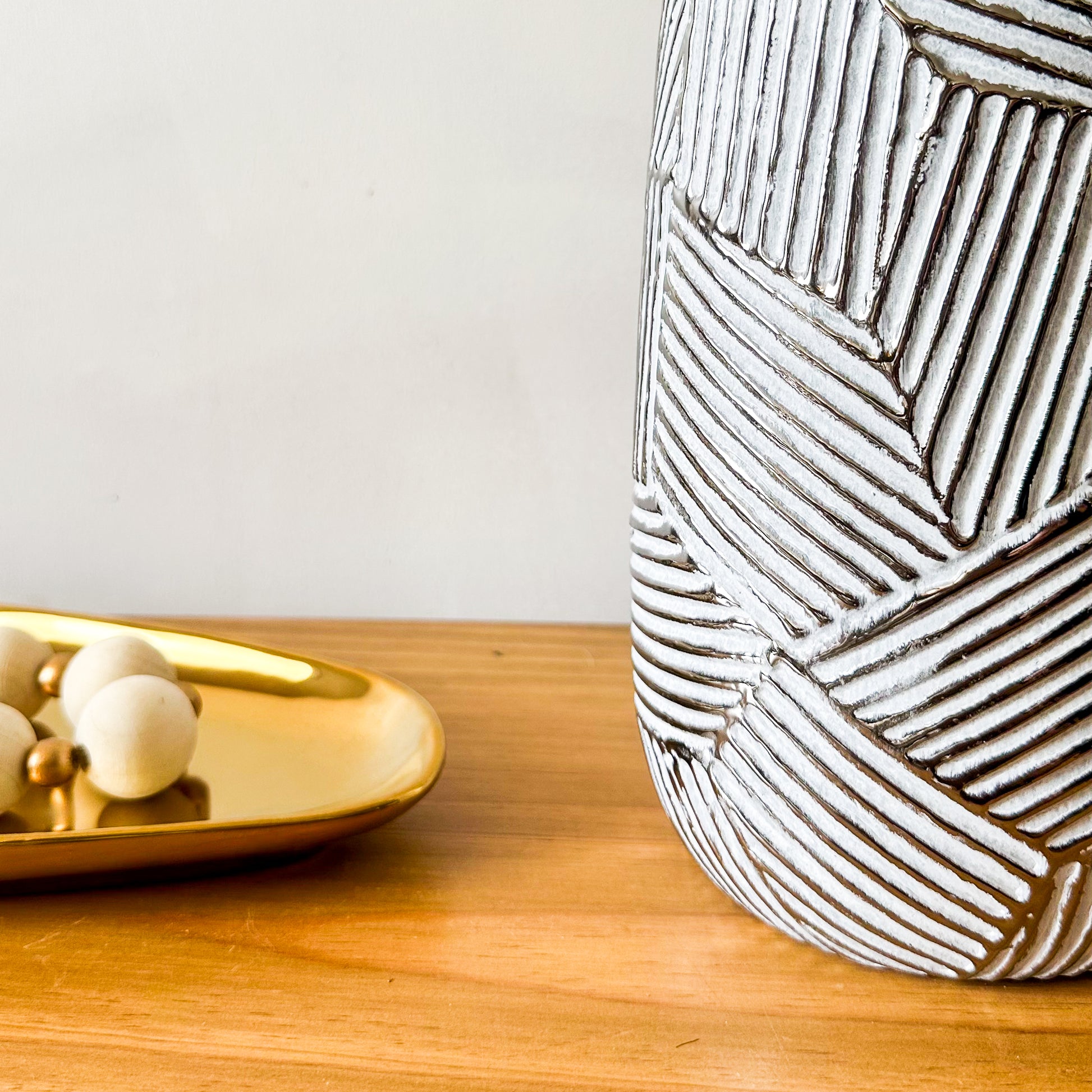 Florero Metálico Envejecido Florero Frank Home Chile