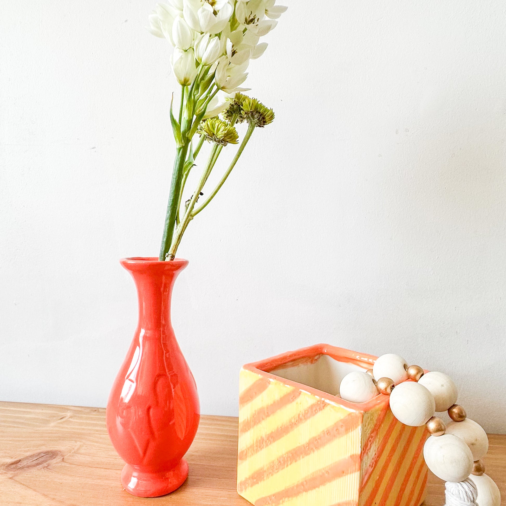 Florero Cerámica Esmaltada Coral 21cm - Diseño Sofisticado Florero Frank Home Chile