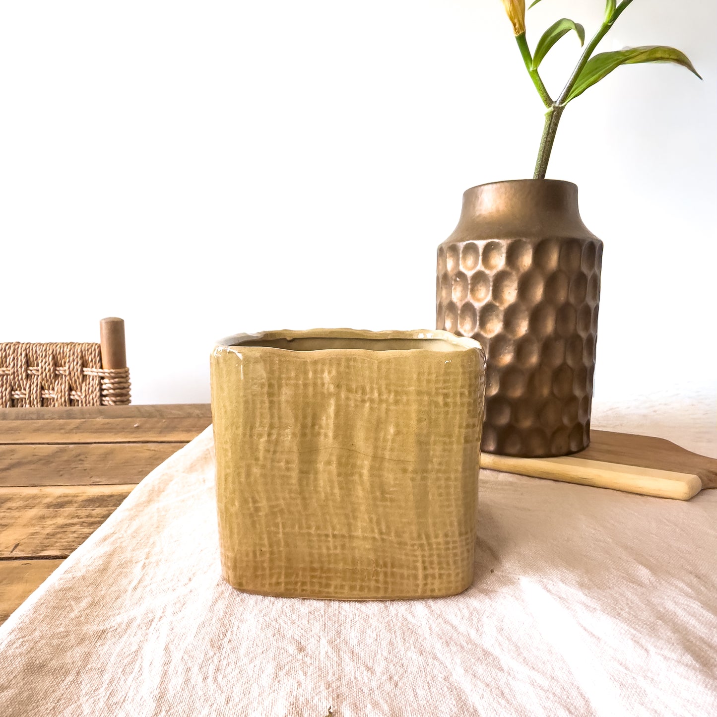 Porta Macetero Irregular Cerámica Esmaltada Porta Macetero Frank Home Chile