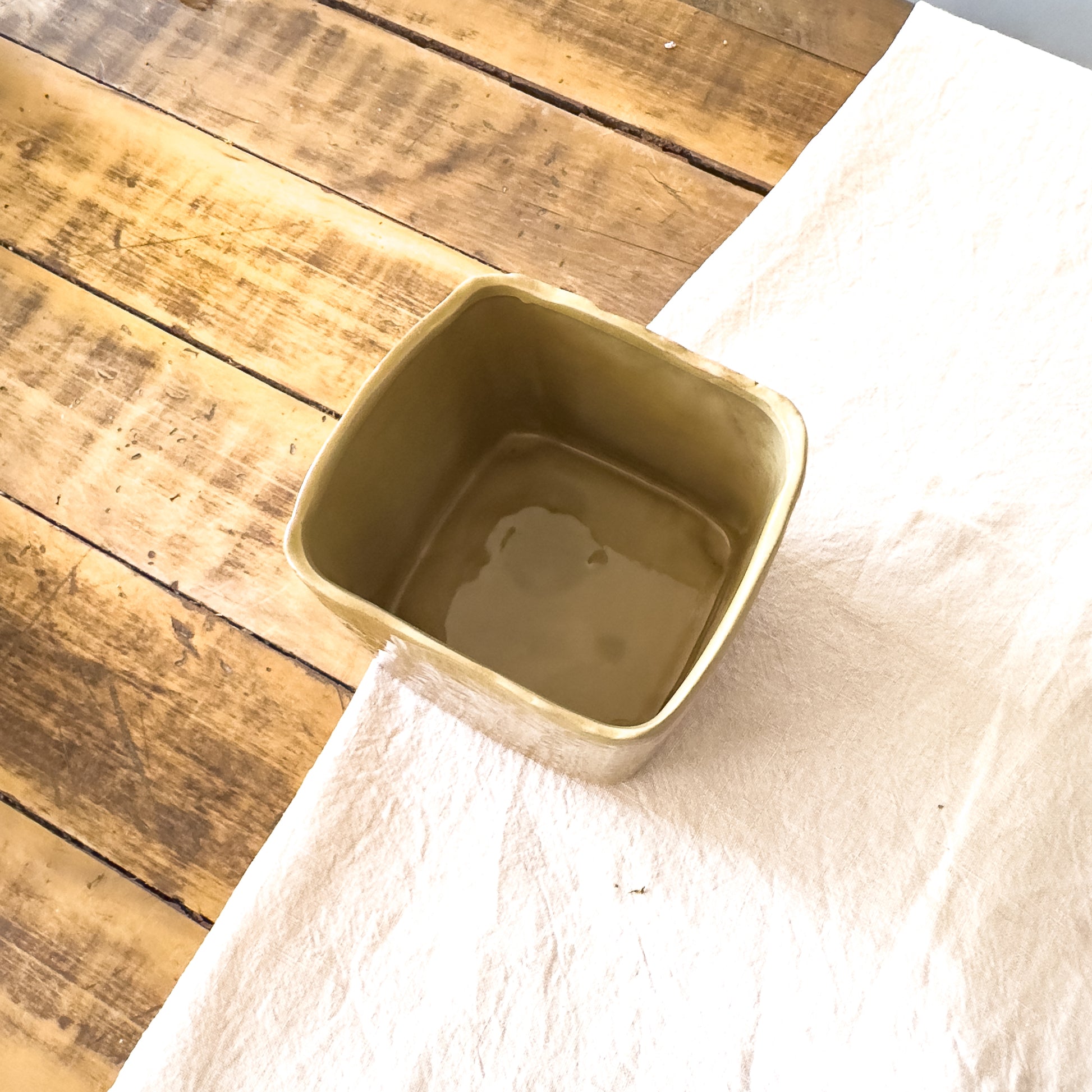 Porta Macetero Irregular Cerámica Esmaltada Porta Macetero Frank Home Chile